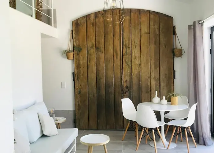 Ferienhaus Trendy One Bedroom House, & Lagoon